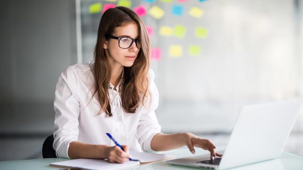 Rol de la mujer en ciencia, tecnología e innovación (CTI)